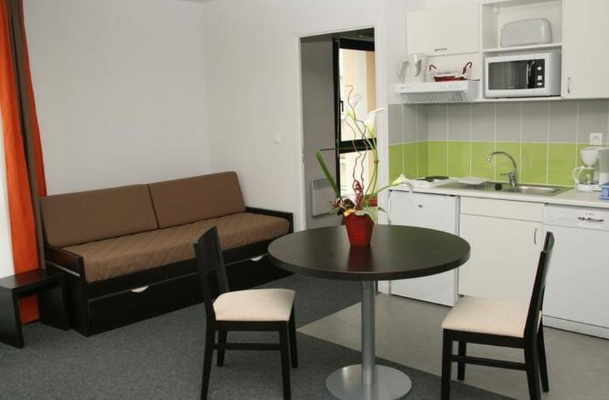 Nemea Appart Hotel So Cloud Lyon Gare Part-Dieu ภายนอก รูปภาพ